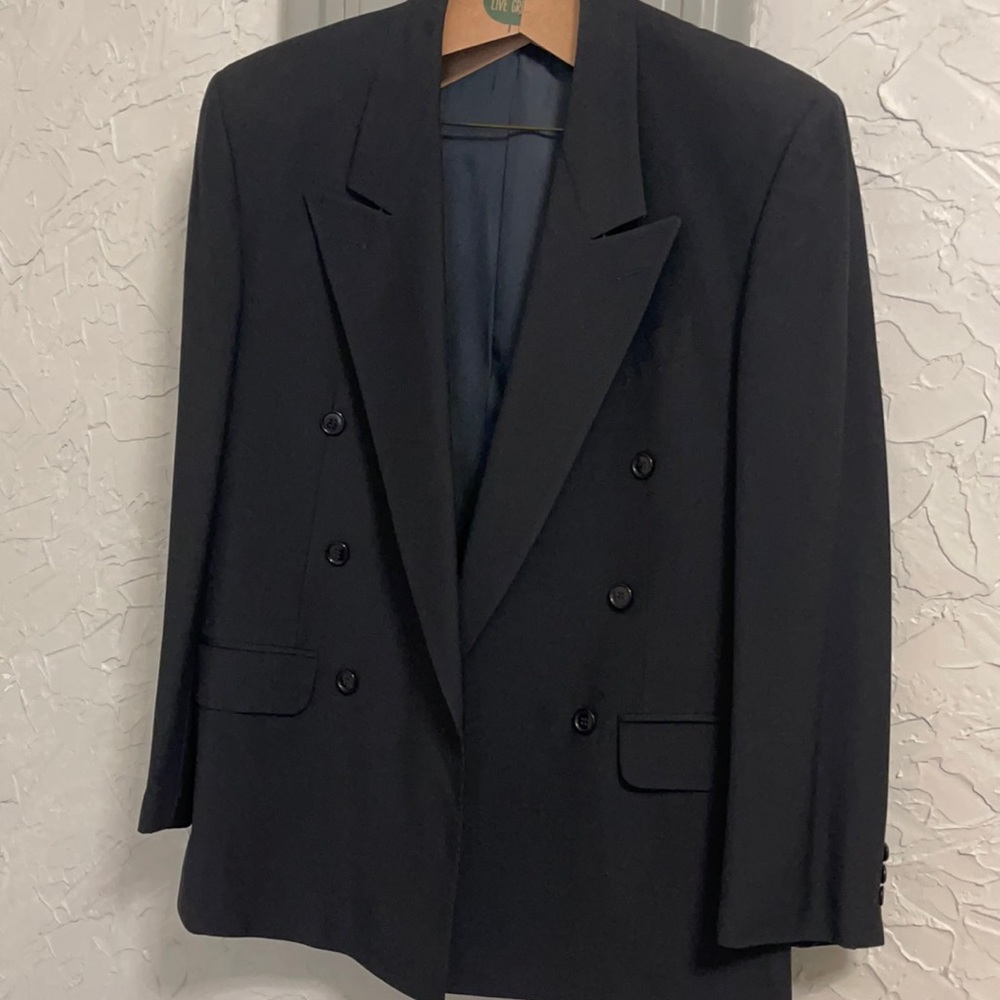 Suit